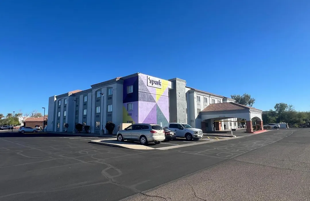 Spark By Hilton Phoenix-Glendale-Peoria-1